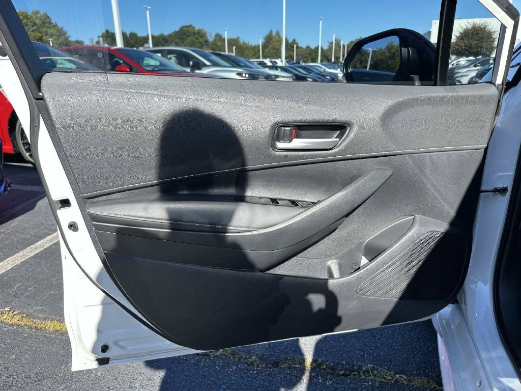 Used 2024 Toyota Corolla SE FWD image 20