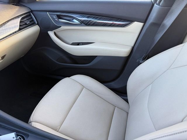 Used 2023 Cadillac CT5 Luxury image 26