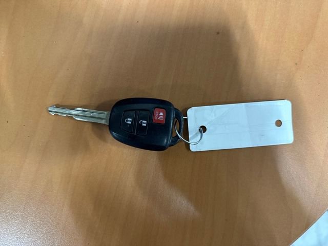 Used 2016 Toyota Tacoma SR5 image 20