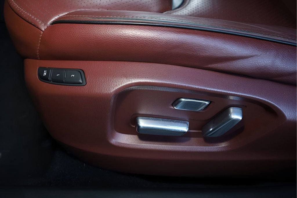 Used 2016 MAZDA CX-9 Signature image 12