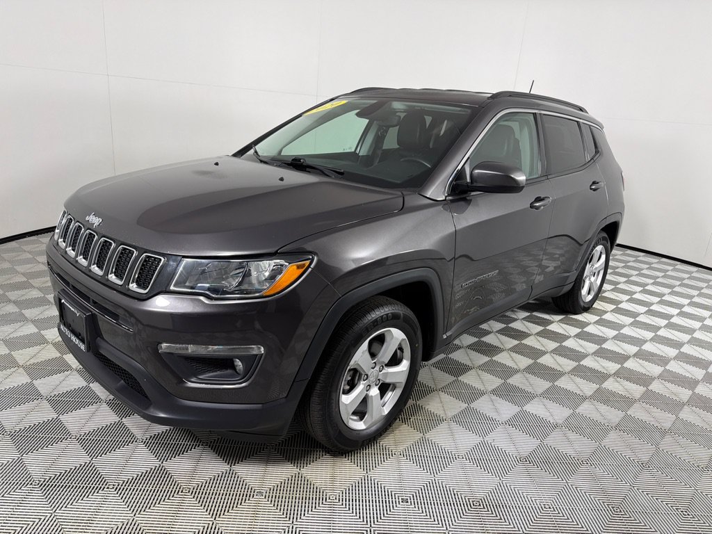 Used 2020 Jeep Compass Latitude w/ Popular Equipment Group FWD image 9