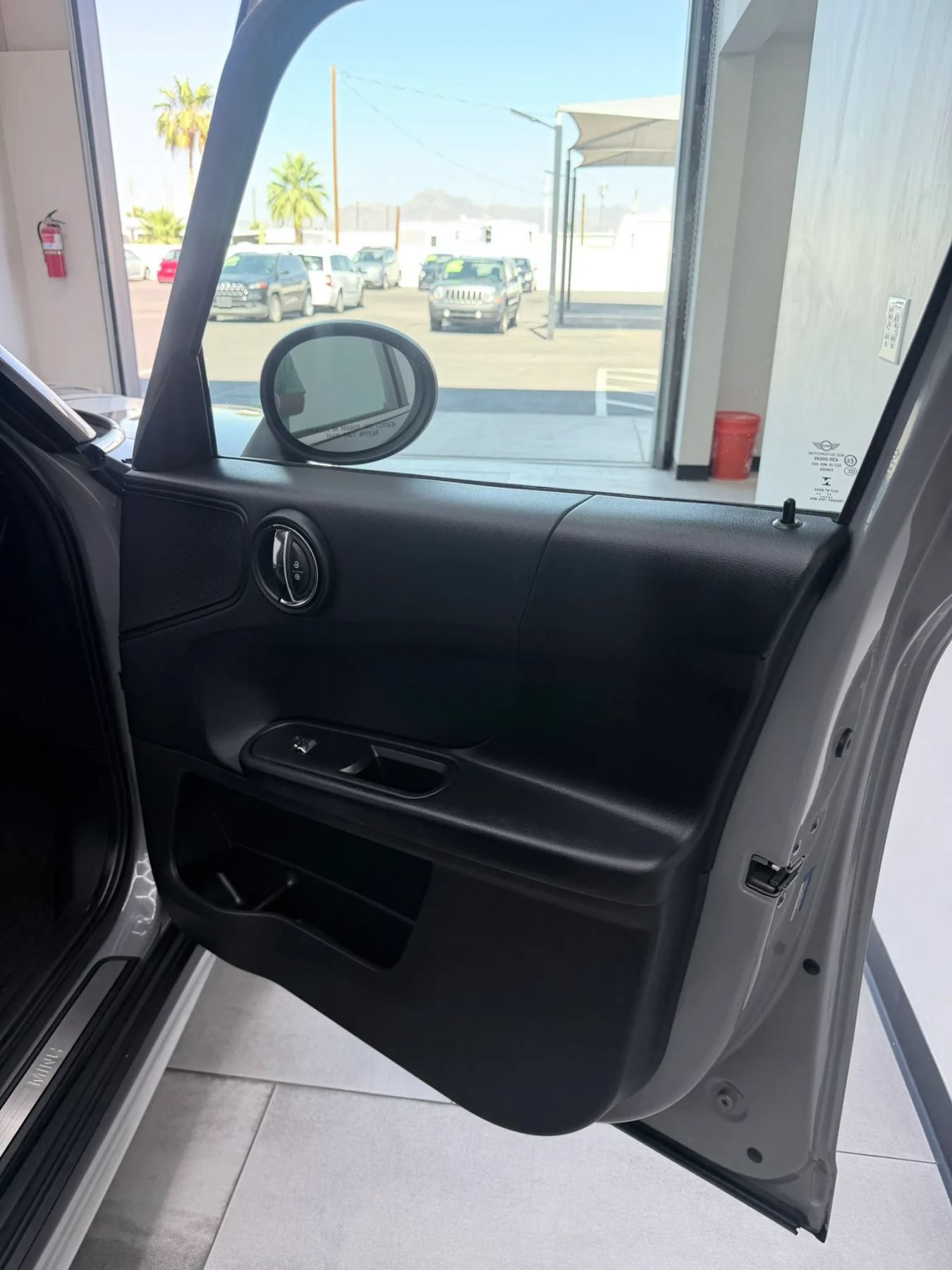 Used 2018 MINI Cooper Countryman FWD image 11