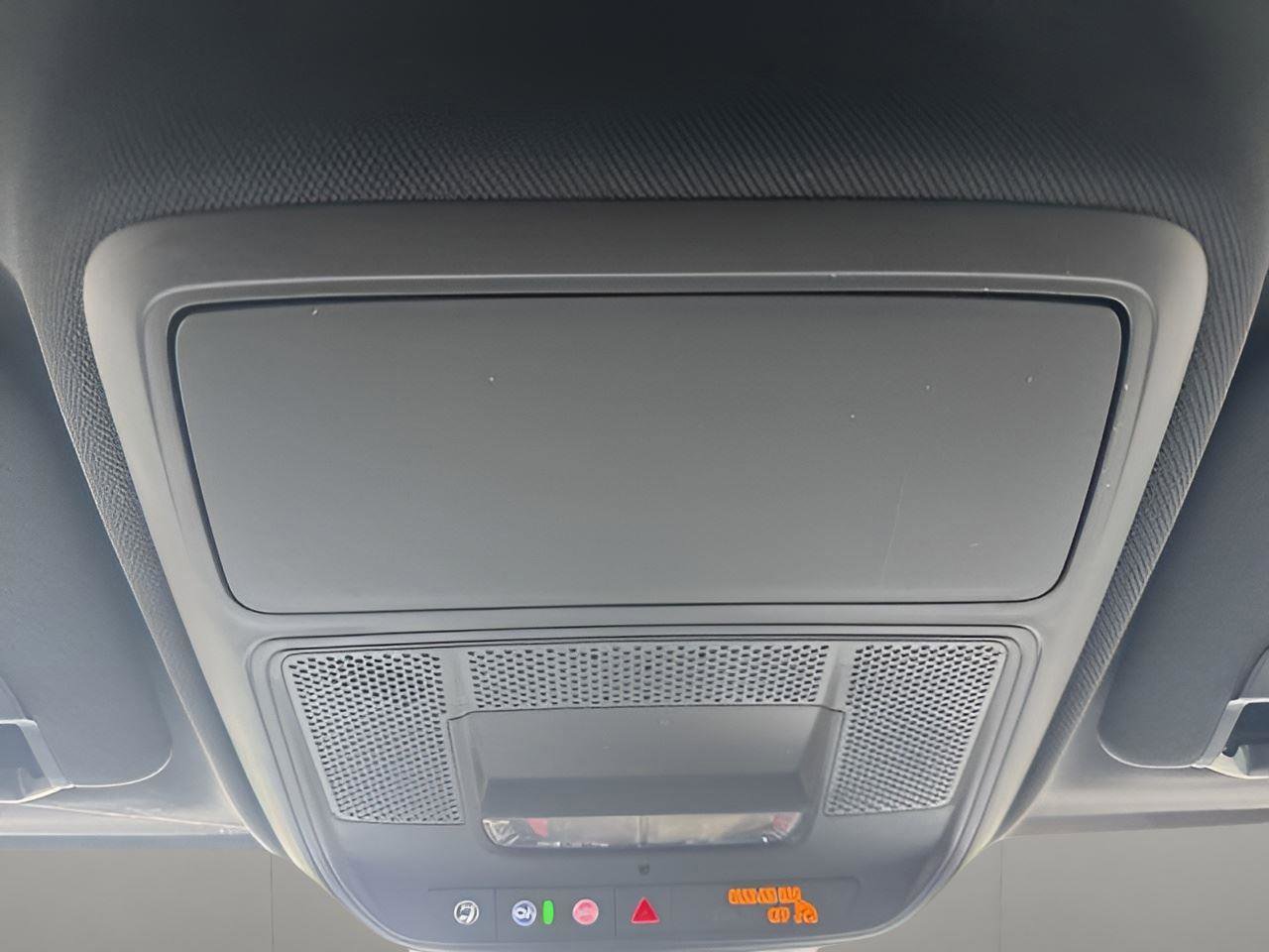 New 2025 Chevrolet Equinox LT w/ Safety and Technology Package image 27