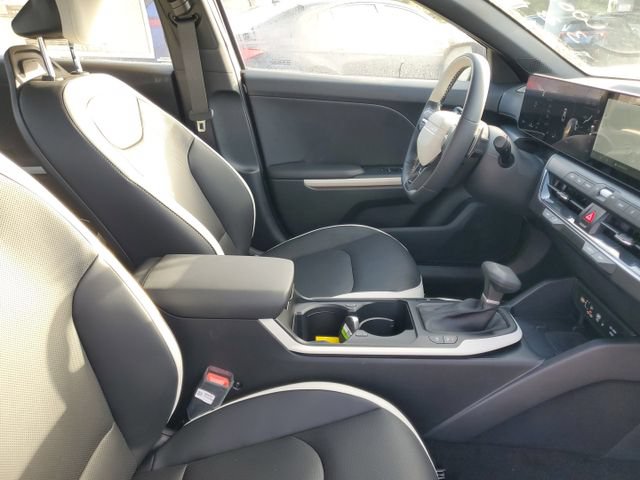 New 2025 Kia K4 GT-Line Turbo FWD image 32