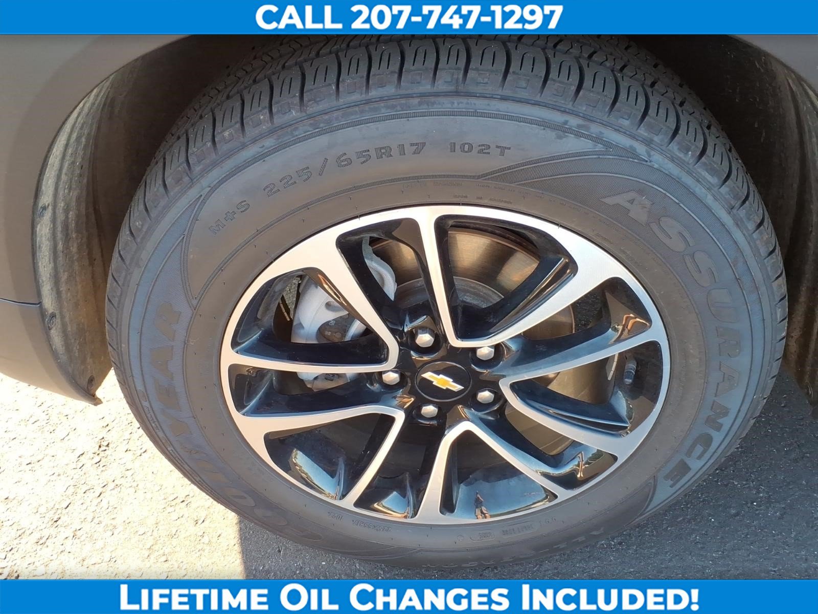 Used 2025 Chevrolet TrailBlazer LT FWD image 8