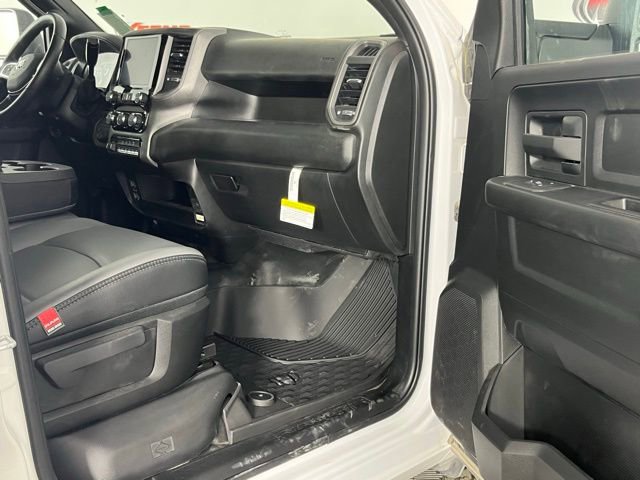 New 2025 RAM 2500 Tradesman w/ Chrome Appearance Group image 27