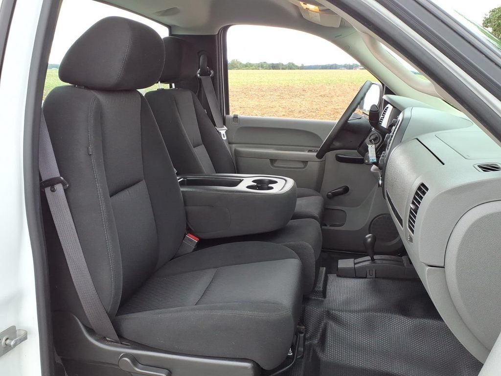 Used 2011 GMC Sierra 1500 W/T AWD/4WD image 22