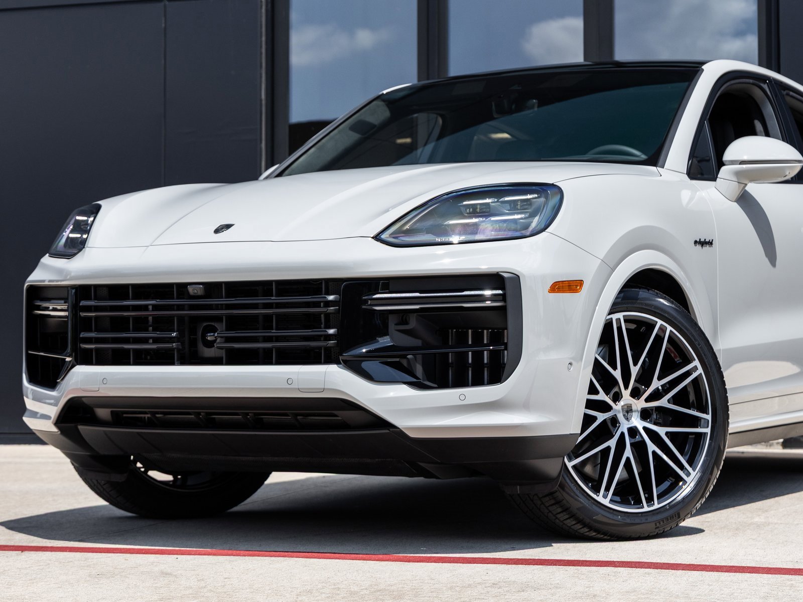 New 2026 Porsche Cayenne Turbo image 7