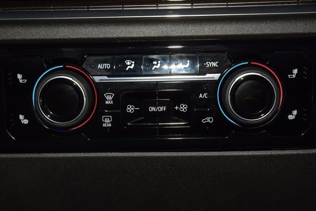 Used 2025 Chevrolet Silverado 2500 LT image 37