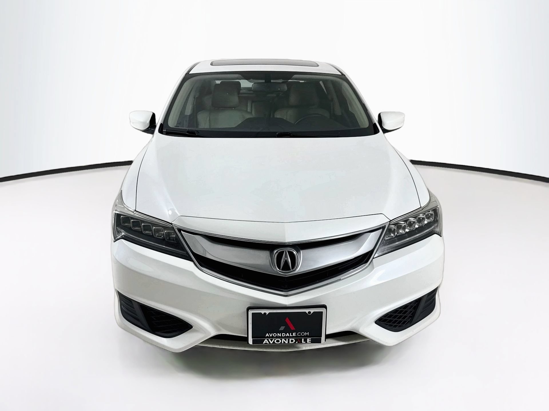 Used 2017 Acura ILX w/ Premium Package FWD image 2