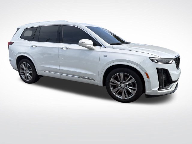 Certified 2024 Cadillac XT6 Premium Luxury w/ Technology Package FWD image 7