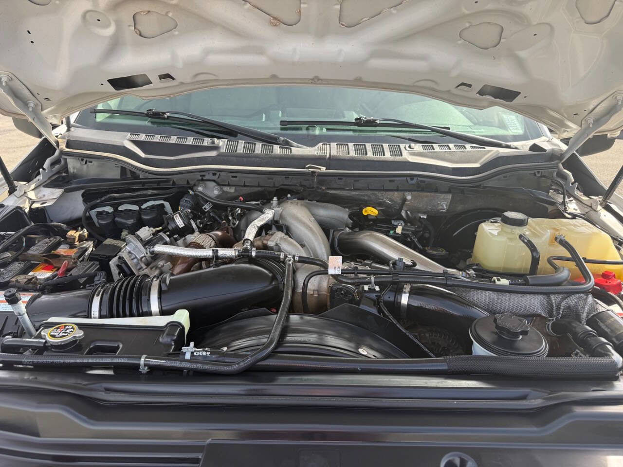 Used 2022 Ford F250 XL w/ Power Equipment Group image 14