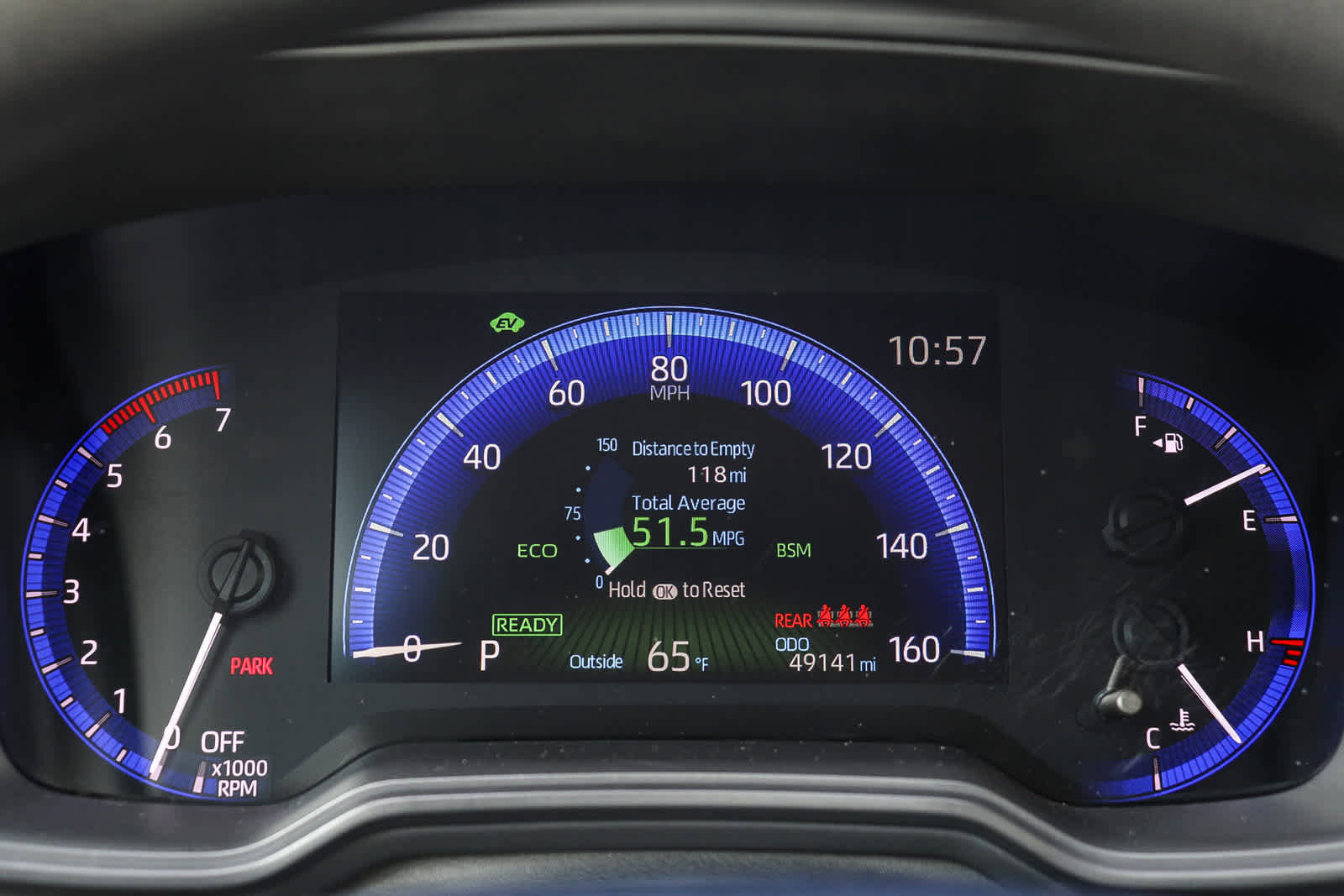 Used 2021 Toyota Corolla LE image 30