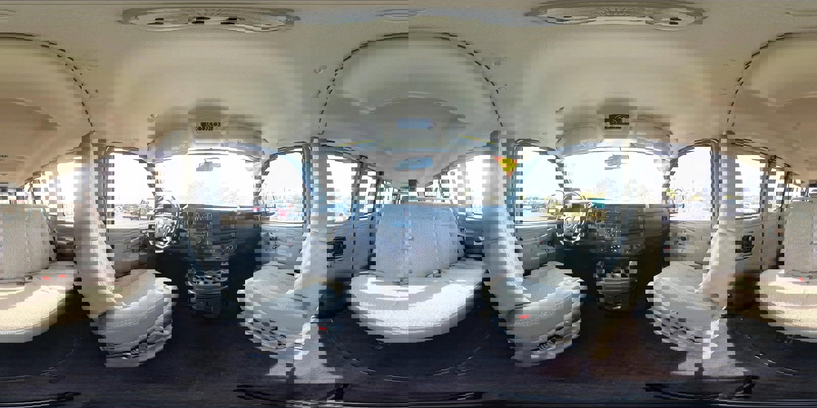 Used 2019 Chevrolet Express 3500 LS image 23