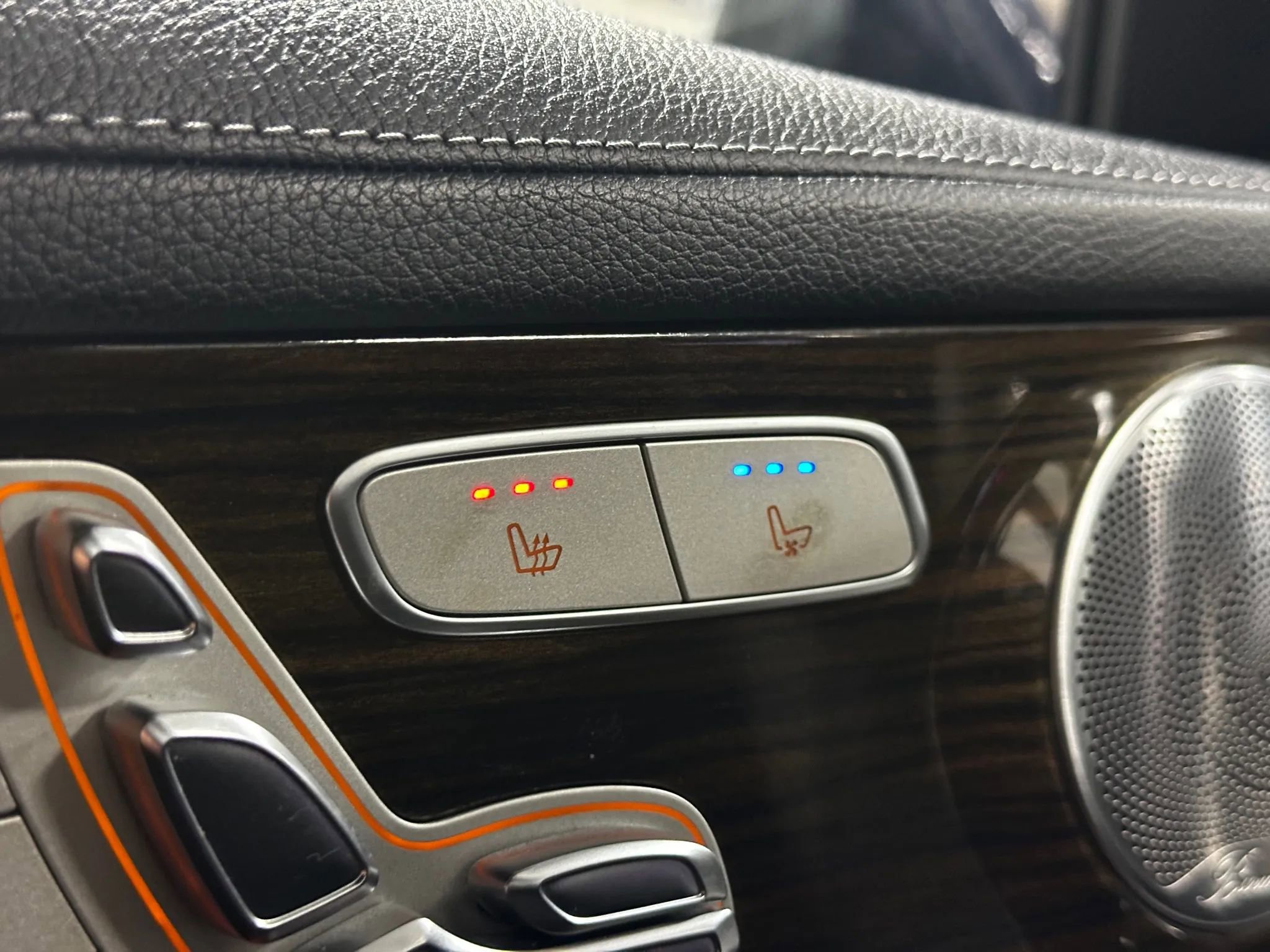 Used 2019 Mercedes-Benz GLC 300 4MATIC Coupe image 34