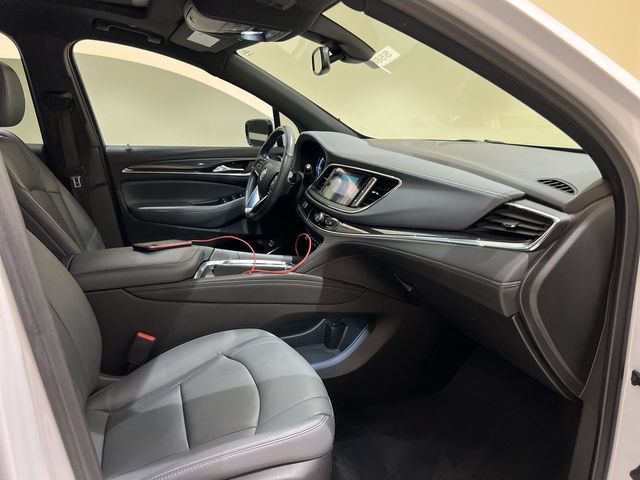 Certified 2022 Buick Enclave Essence w/ Experience Buick Package FWD image 28