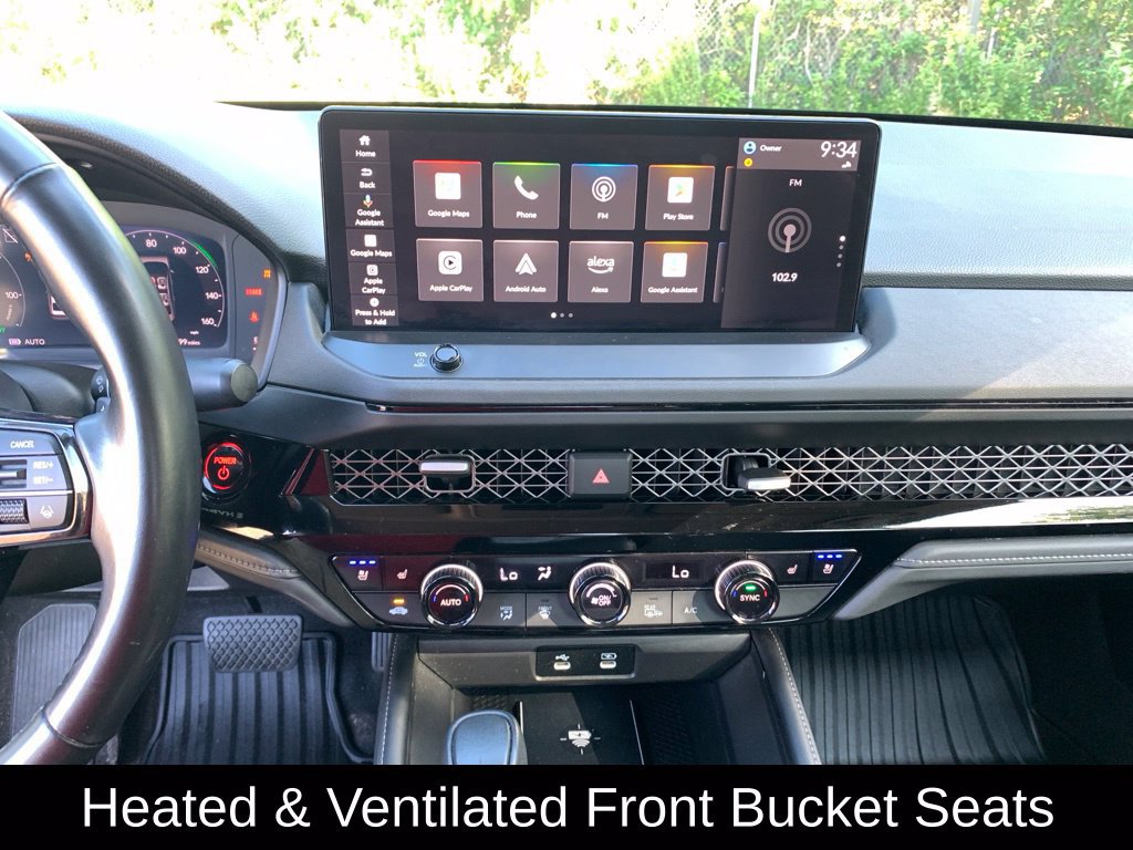 Used 2023 Honda Accord Touring image 17