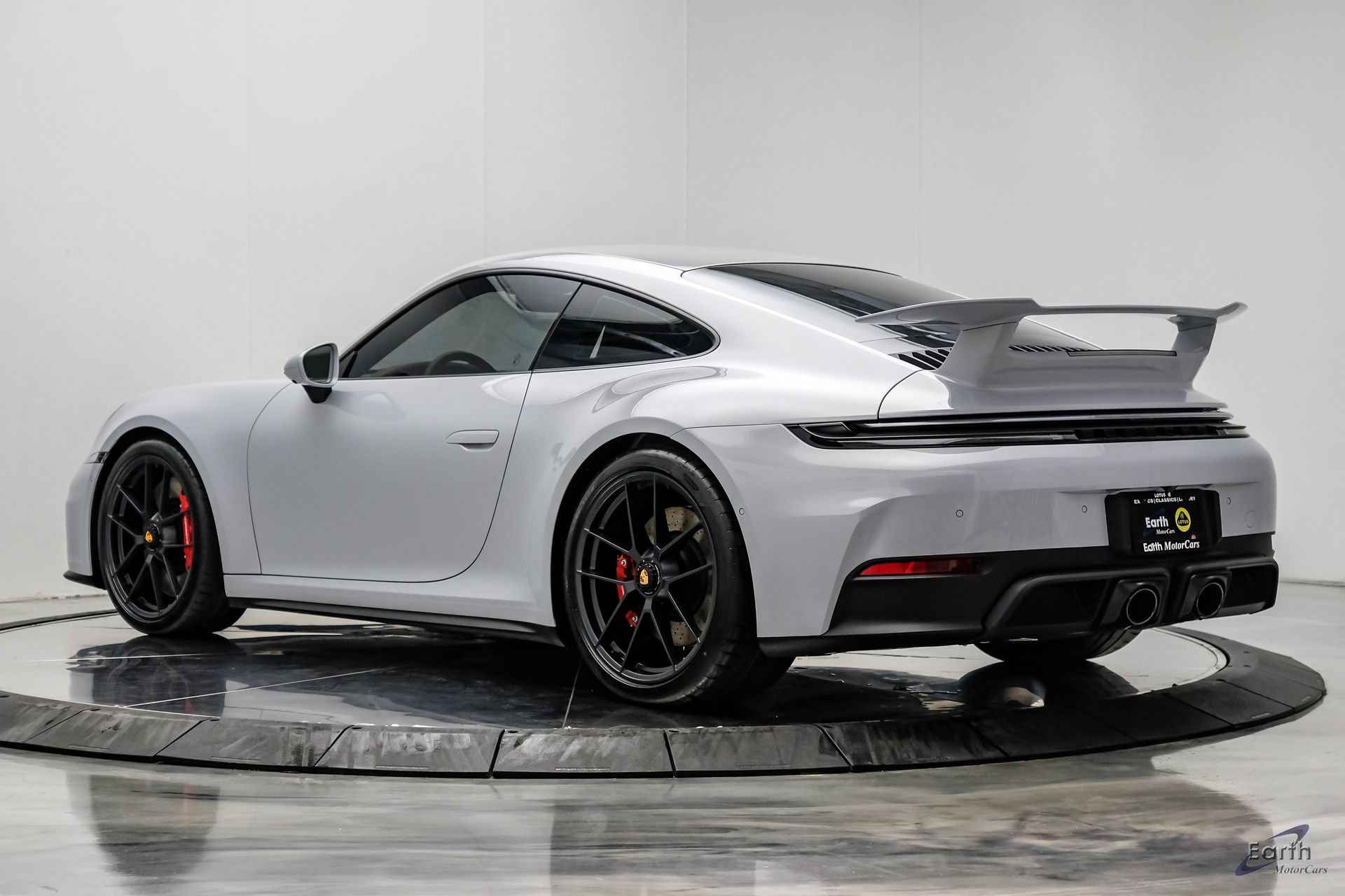 Used 2026 Porsche 911 Carrera GTS RWD image 11