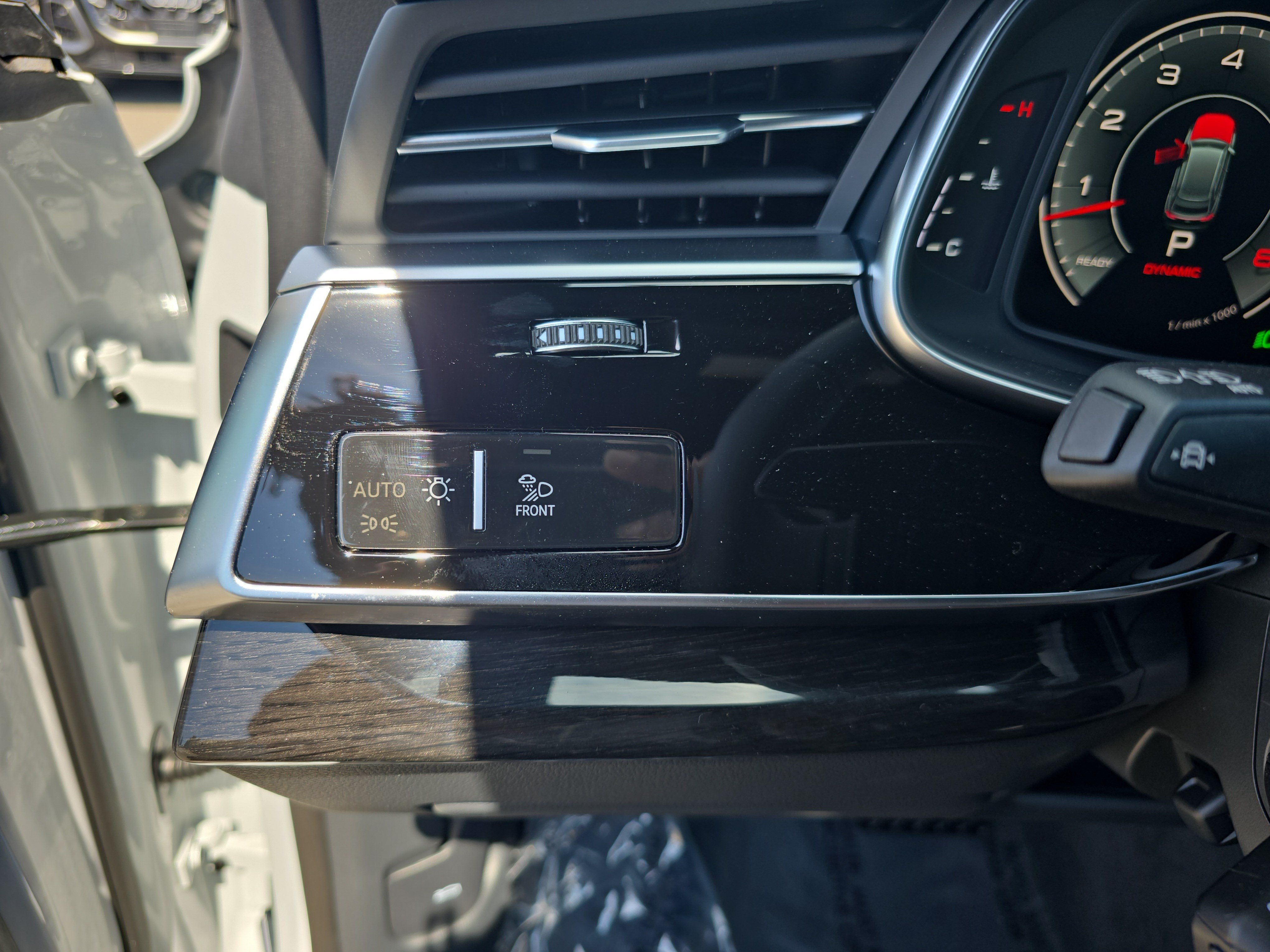 New 2027 Audi Q8 Premium Plus AWD/4WD image 22