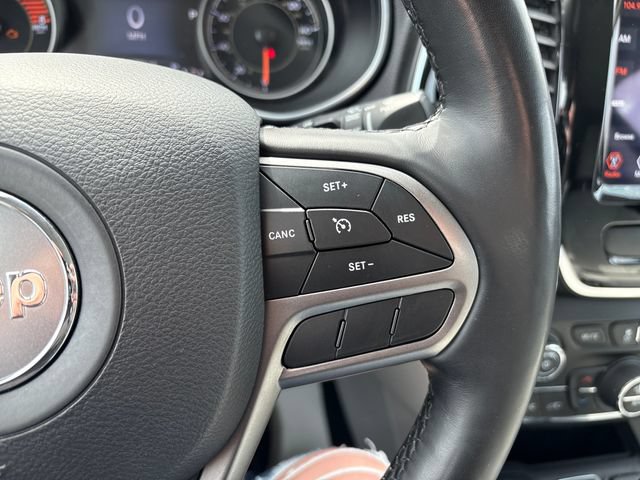 Used 2020 Jeep Cherokee Limited AWD/4WD image 11