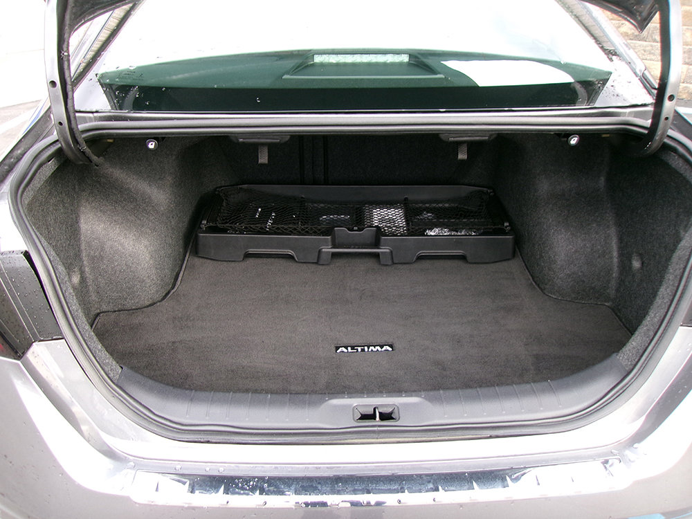 Used 2022 Nissan Altima 2.5 SV w/ SV Premium Package FWD image 12