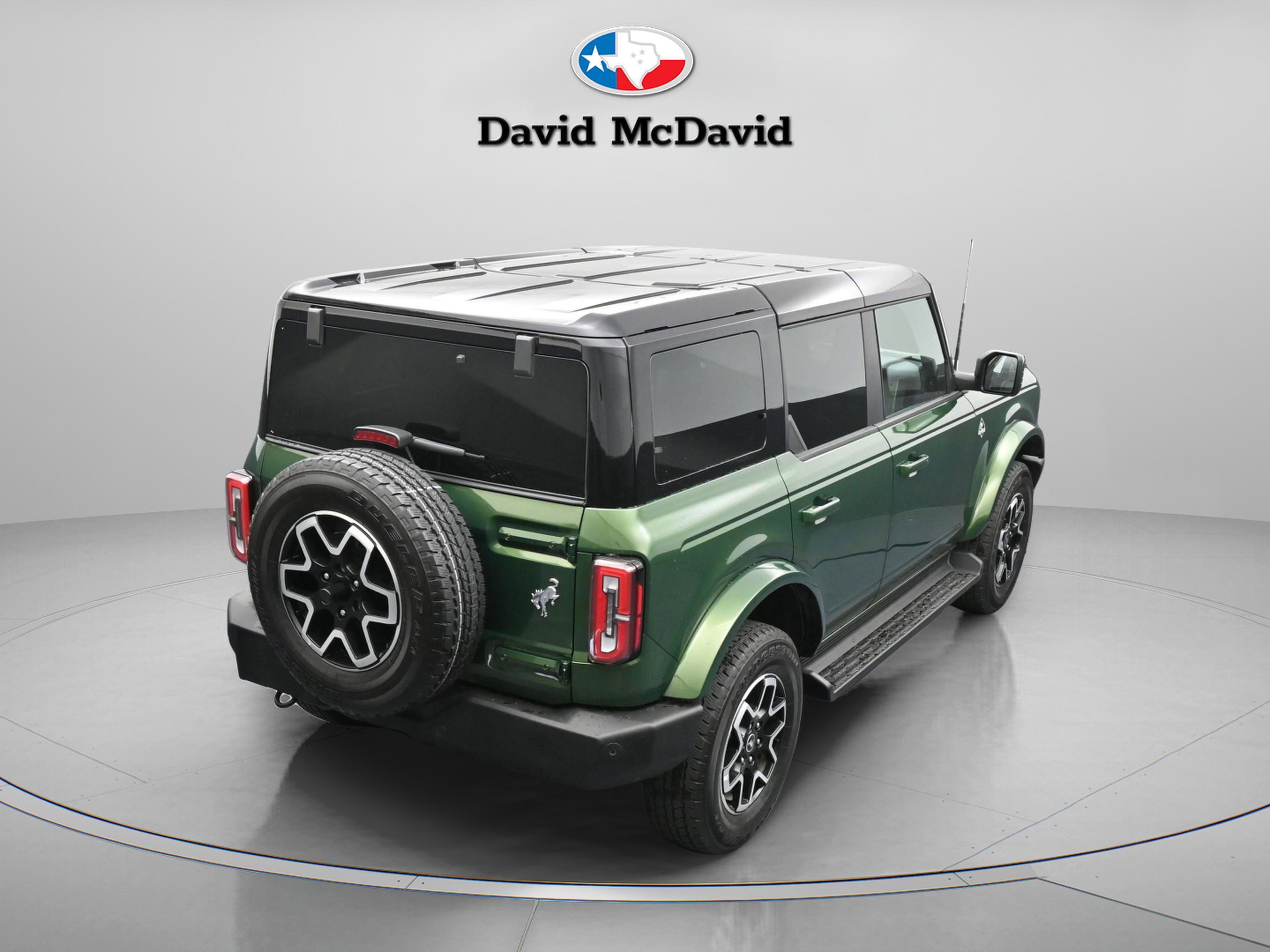 Used 2025 Ford Bronco Outer Banks AWD/4WD image 19