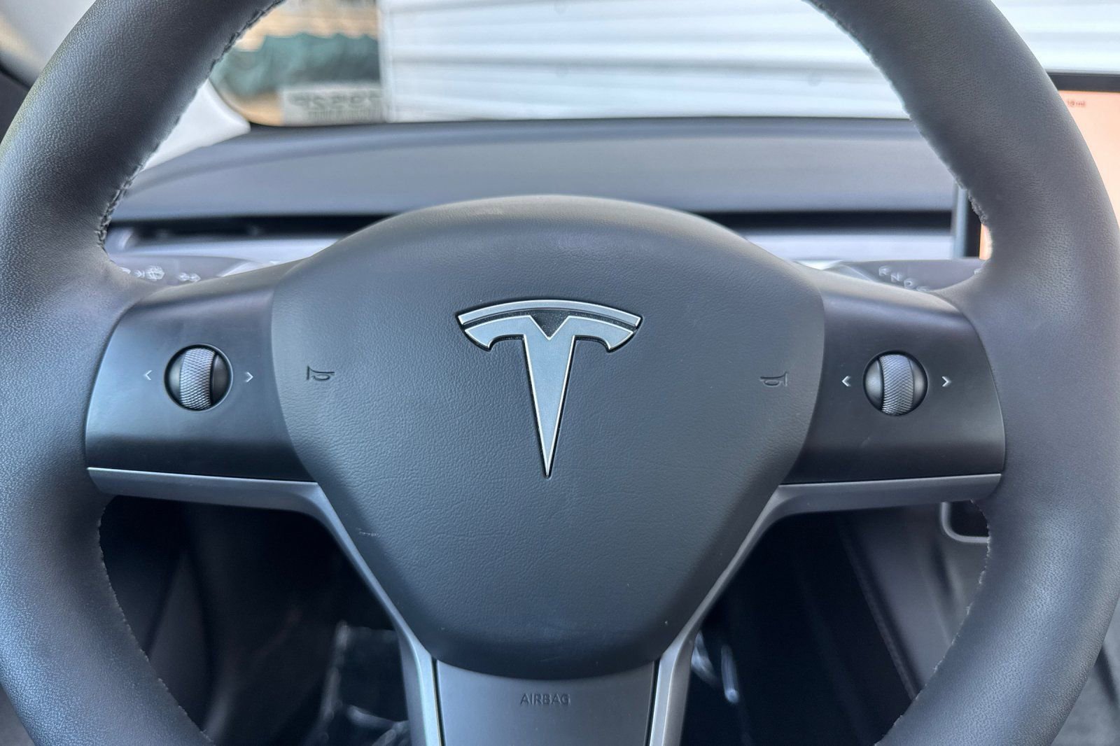 Used 2023 Tesla Model 3 Standard Range image 22