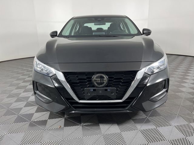 Used 2021 Nissan Sentra SV image 3