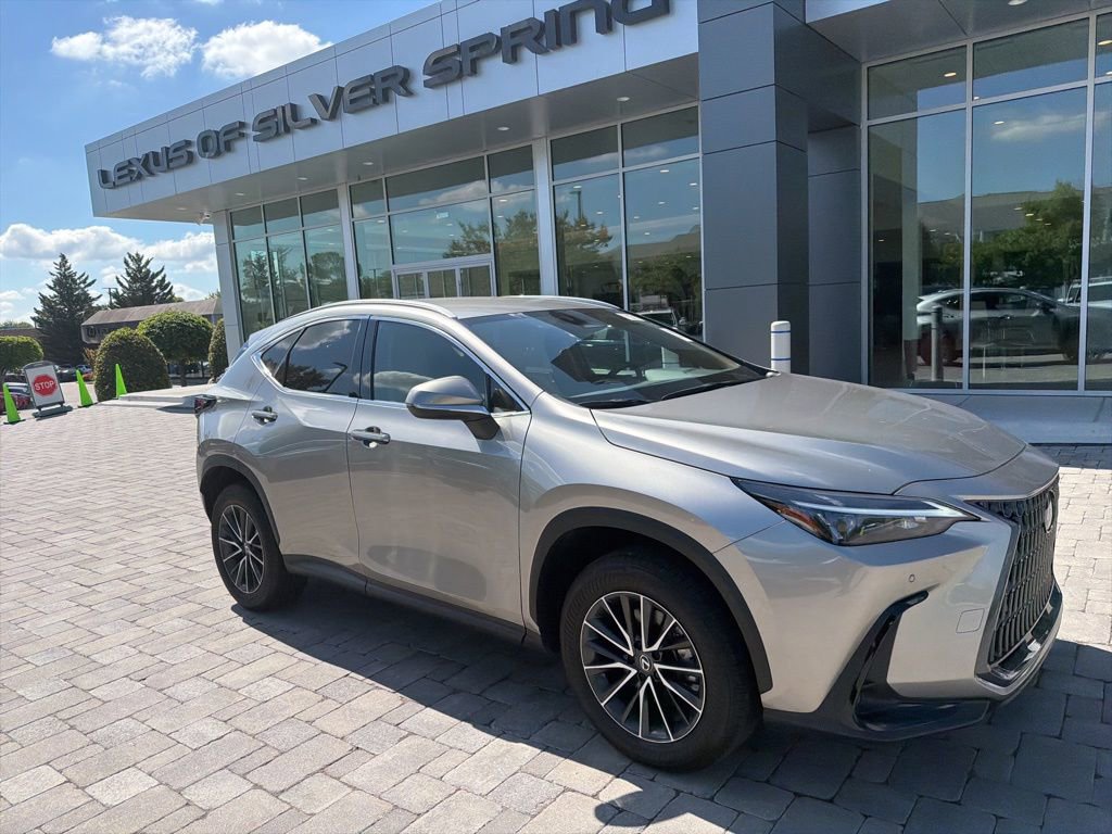 Used 2025 Lexus NX 250 FWD w/ Accessory Package (Z2) image 5