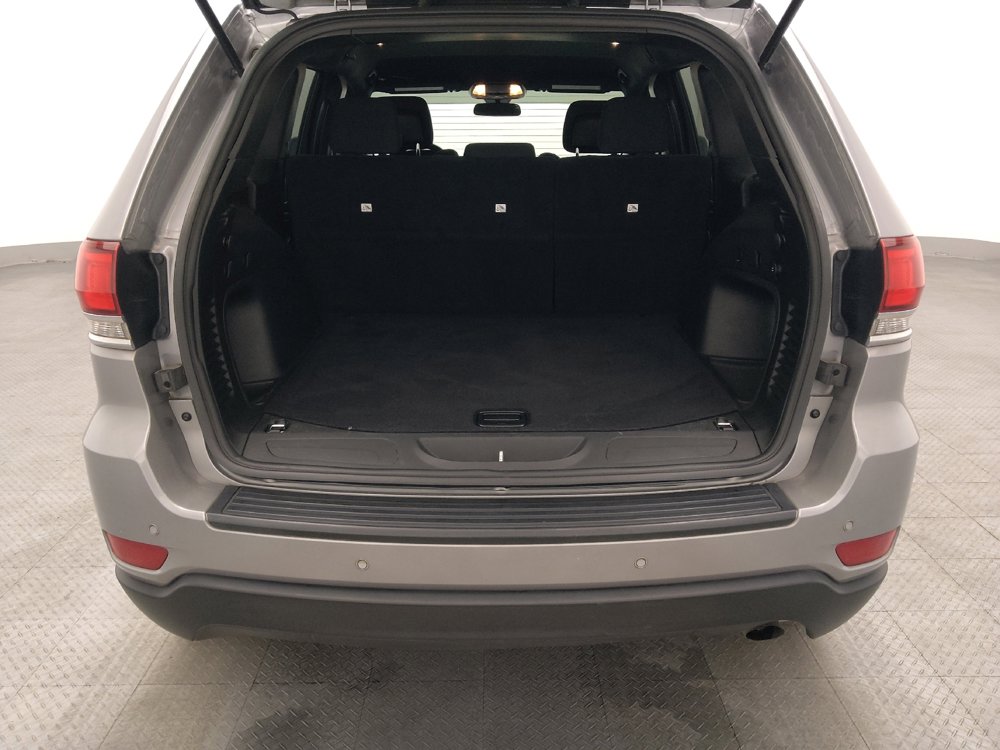 Used 2021 Jeep Grand Cherokee Laredo RWD image 29