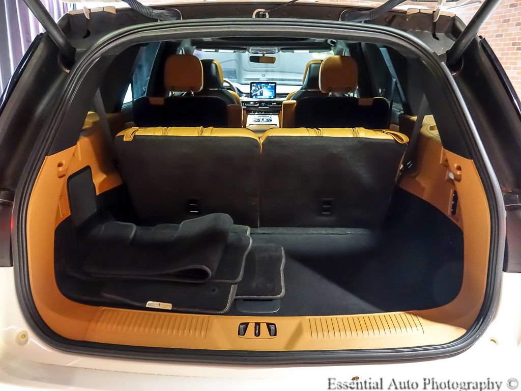 Used 2023 Lincoln Aviator Black Label w/ Dynamic Handling Package AWD/4WD image 29
