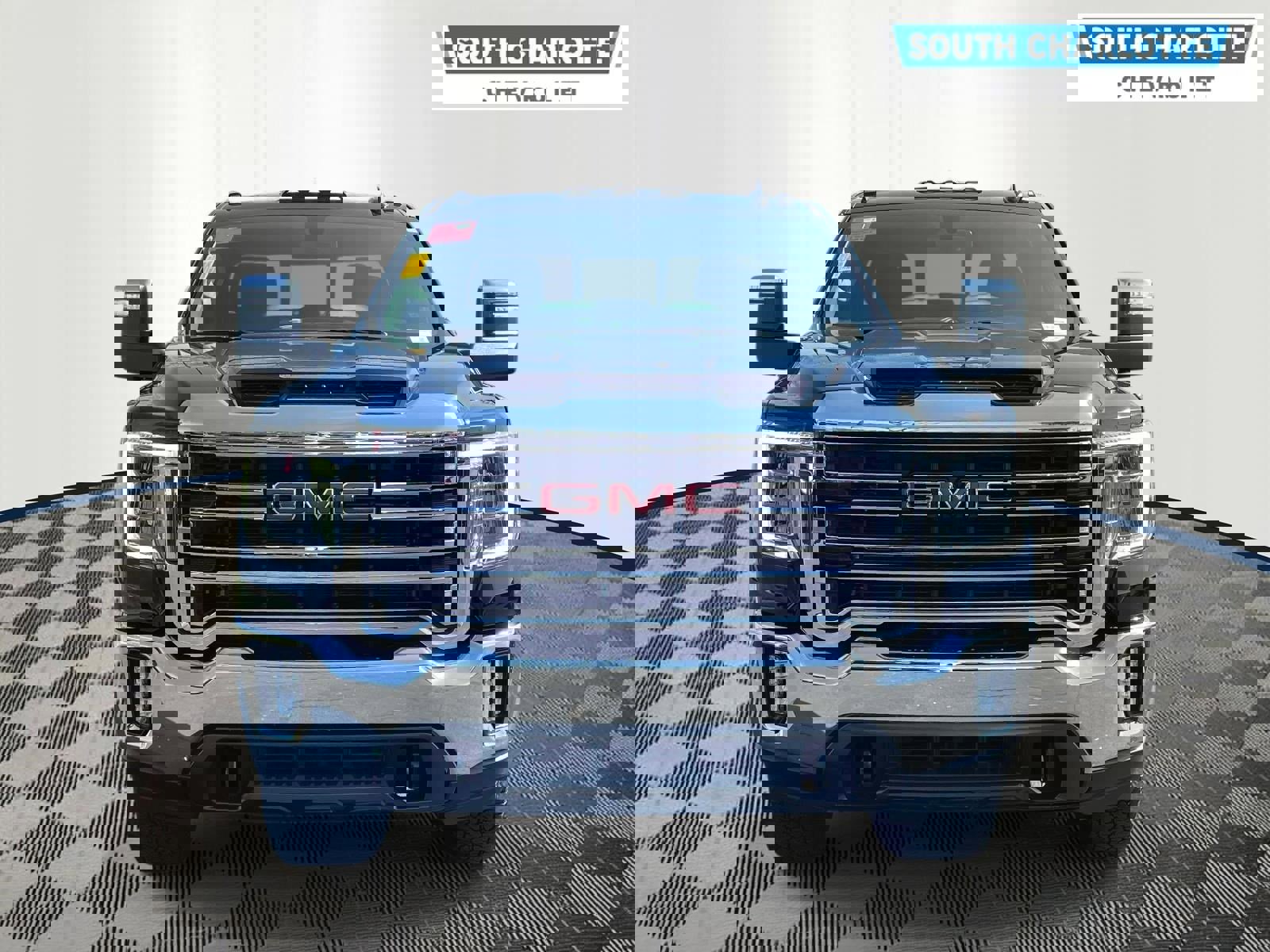 Used 2023 GMC Sierra 2500 SLT w/ SLT Convenience Package image 2