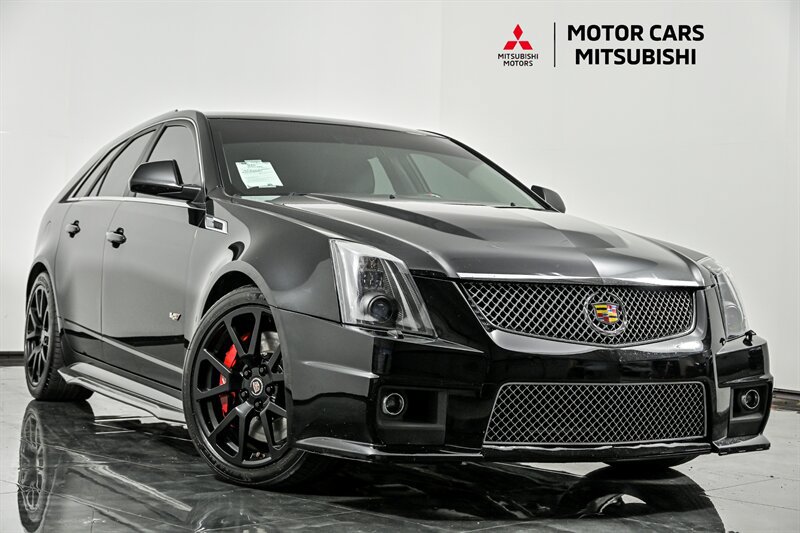 Used 2014 Cadillac CTS V RWD image 1