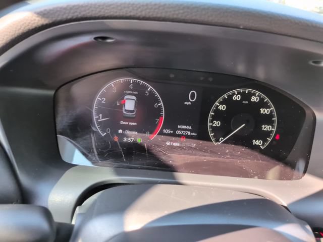 Used 2023 Honda HR-V LX image 16