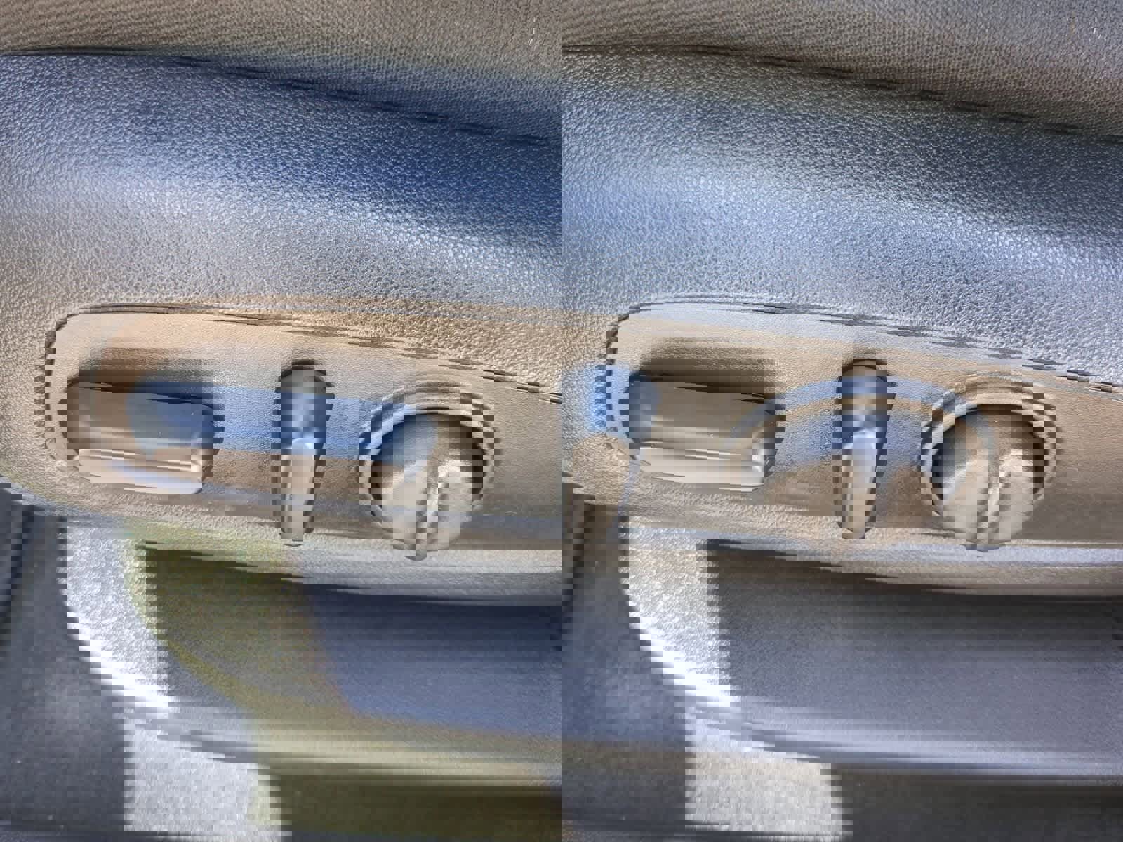 Used 2023 Chevrolet Blazer LT w/ Convenience Package image 17