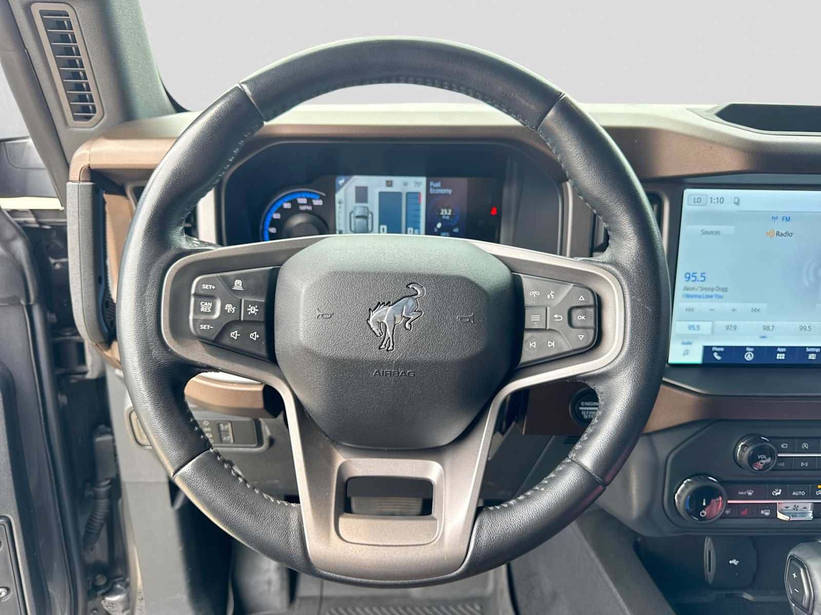 Used 2022 Ford Bronco Outer Banks AWD/4WD image 22