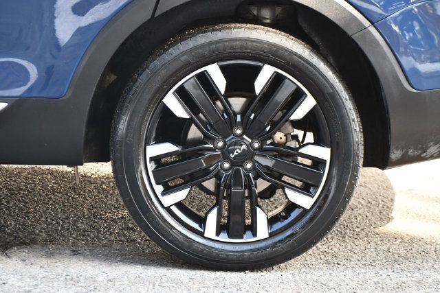 Used 2023 Kia Telluride SX Prestige image 4