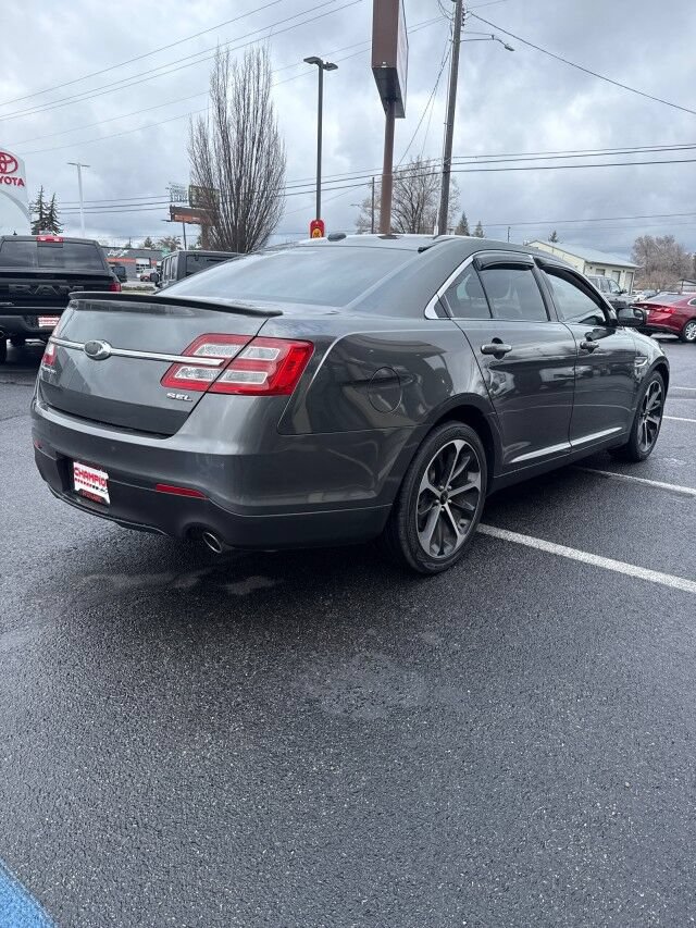 Used 2016 Ford Taurus SEL w/ Equipment Group 201A FWD image 6