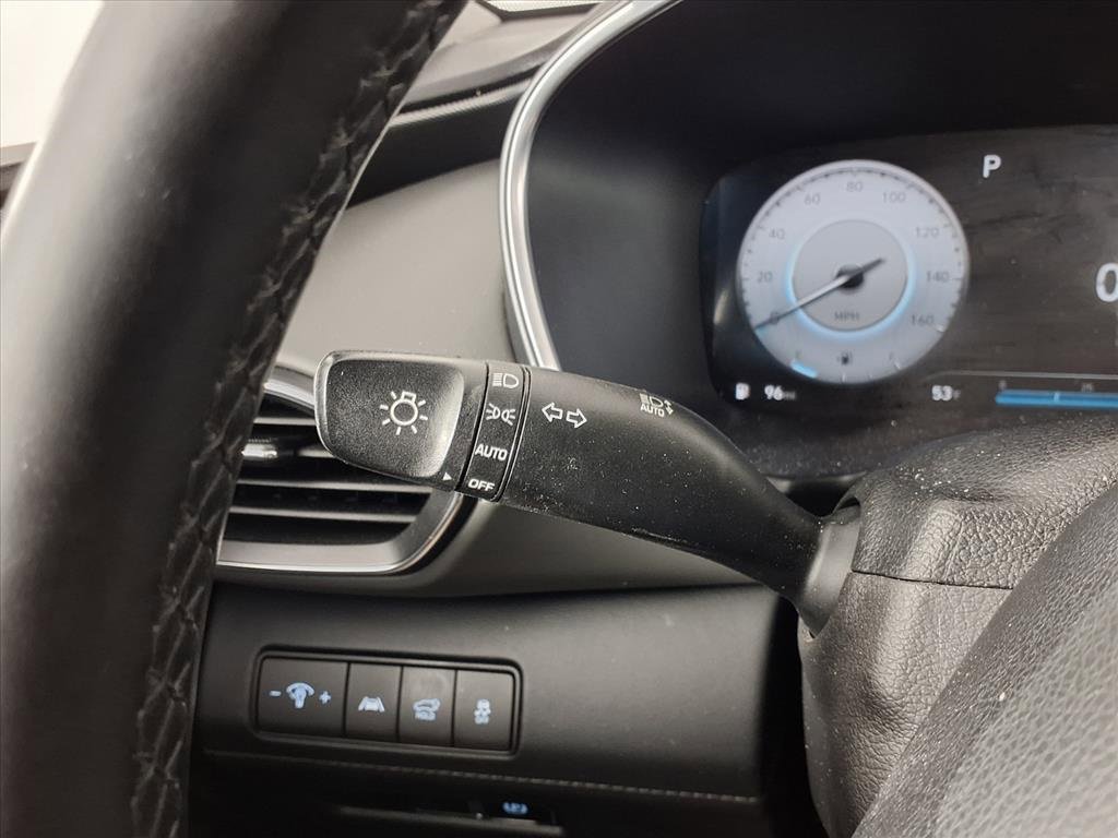 Used 2021 Hyundai Santa Fe Limited image 20