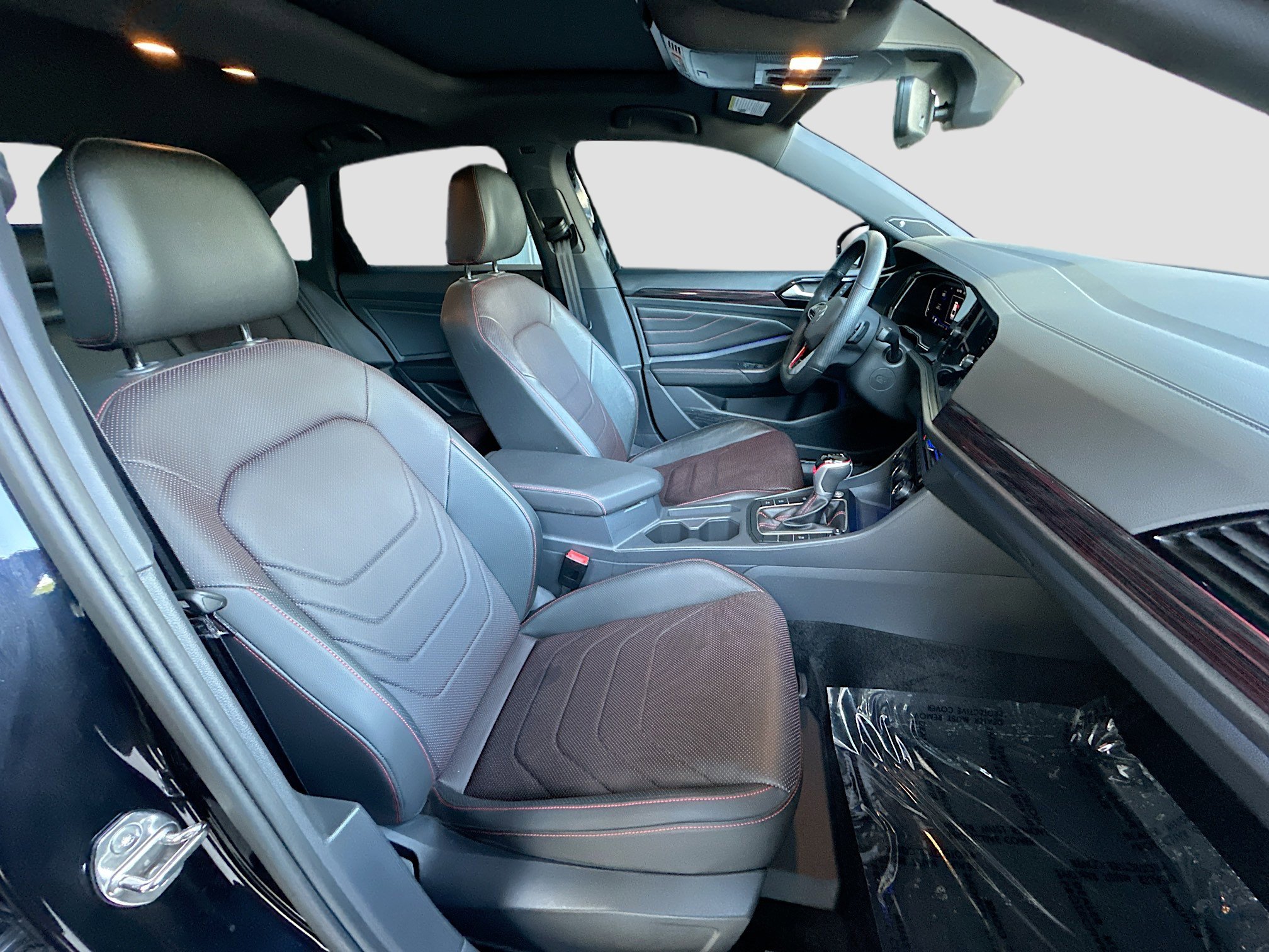 Used 2024 Volkswagen Jetta GLI Autobahn w/ GLI Black Package image 28