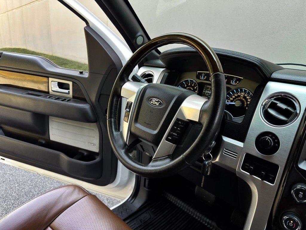 Used 2014 Ford F150 Platinum AWD/4WD image 28