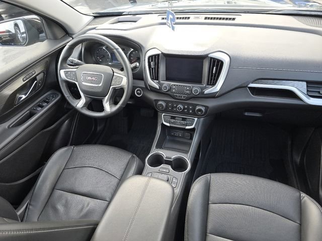 Used 2023 GMC Terrain SLT w/ Tech Package image 22