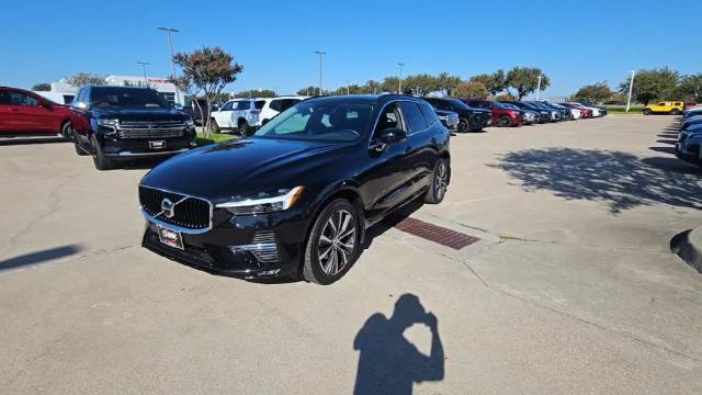 Used 2022 Volvo XC60 B5 Momentum w/ Climate Package AWD/4WD image 34