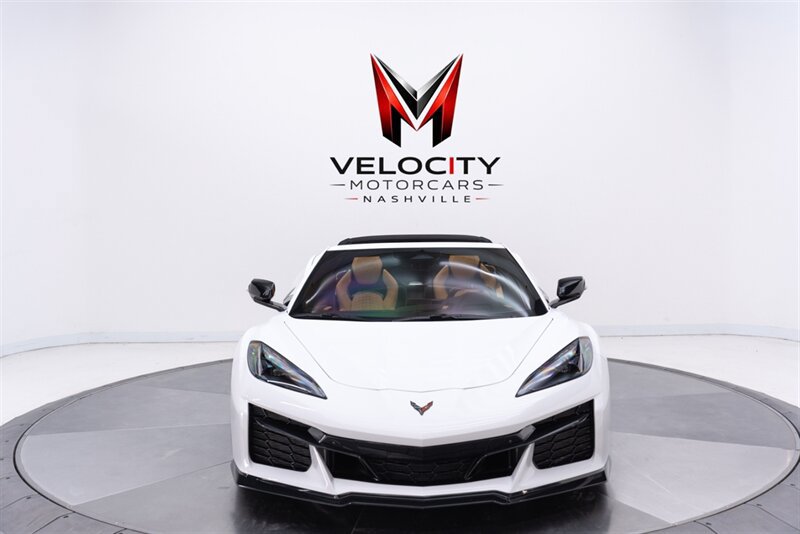 Used 2025 Chevrolet Corvette Z06 w/ Stealth Interior Trim Package RWD image 11