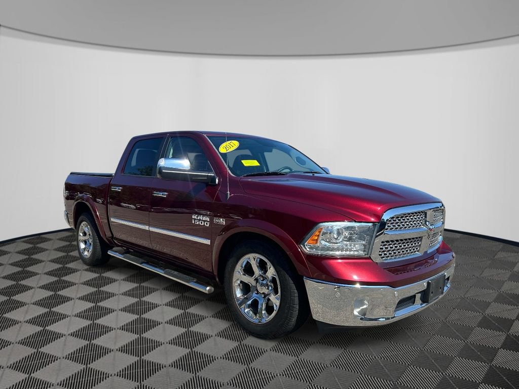 Used 2017 RAM 1500 Laramie AWD/4WD image 7