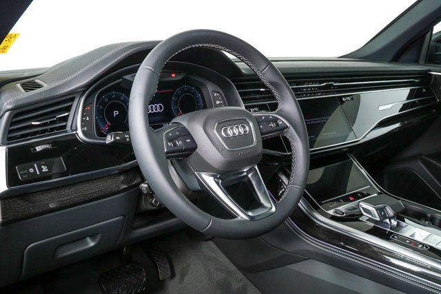 New 2026 Audi Q8 Premium Plus AWD/4WD image 4