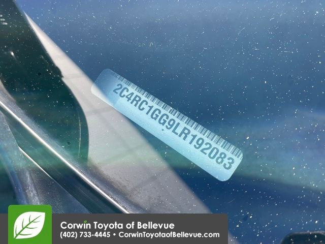 Used 2020 Chrysler Pacifica Limited image 31