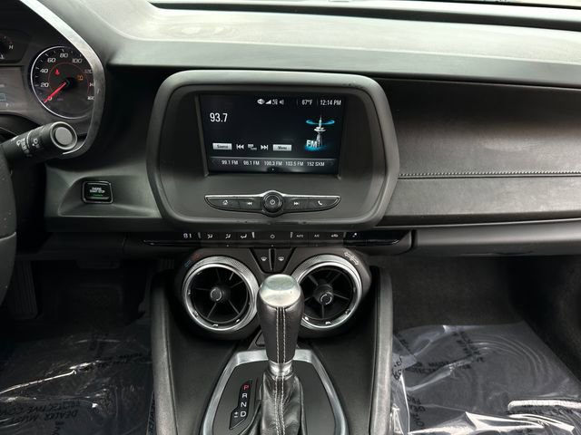 Used 2018 Chevrolet Camaro LT image 16
