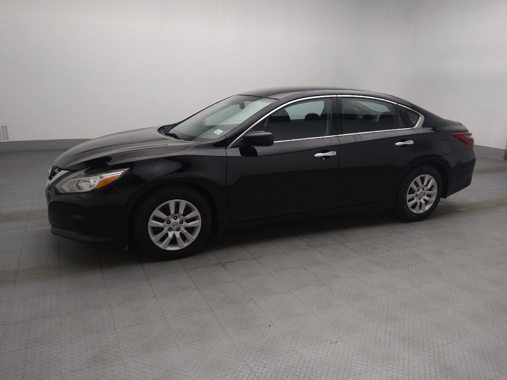Used 2018 Nissan Altima 2.5 S w/ S Convenience Package FWD image 2