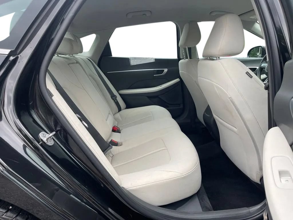 Used 2025 Hyundai Sonata SEL FWD image 18